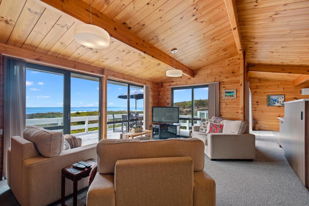 Oceanside Bach - Mount Maunganui Holiday Home Exterior foto