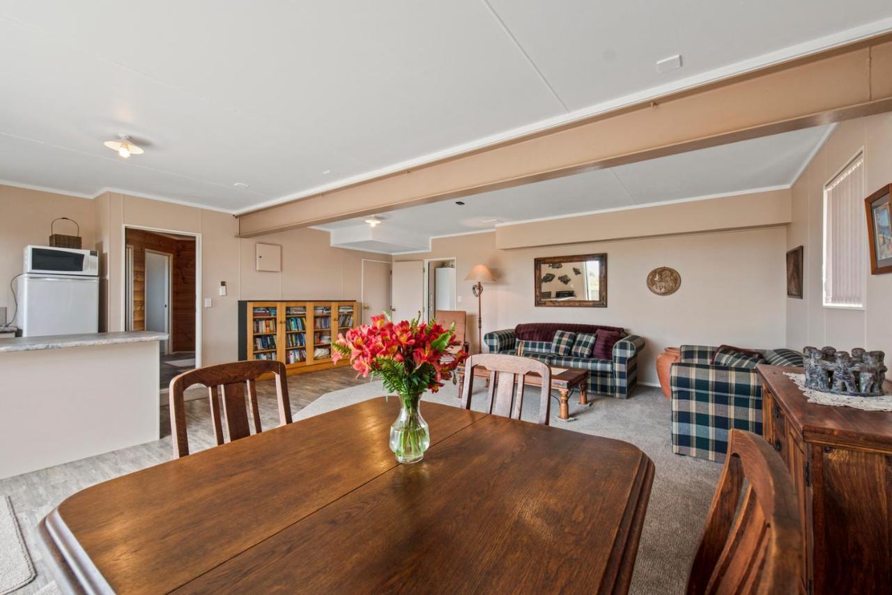 Oceanside Bach - Mount Maunganui Holiday Home Exterior foto