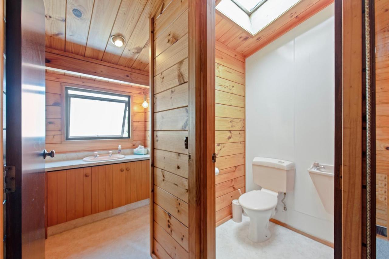 Oceanside Bach - Mount Maunganui Holiday Home Exterior foto